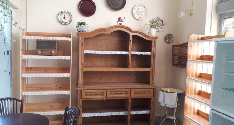 Kicsiny boltunk szépülget a hajdani „Mezőtúri Főiskolán”!